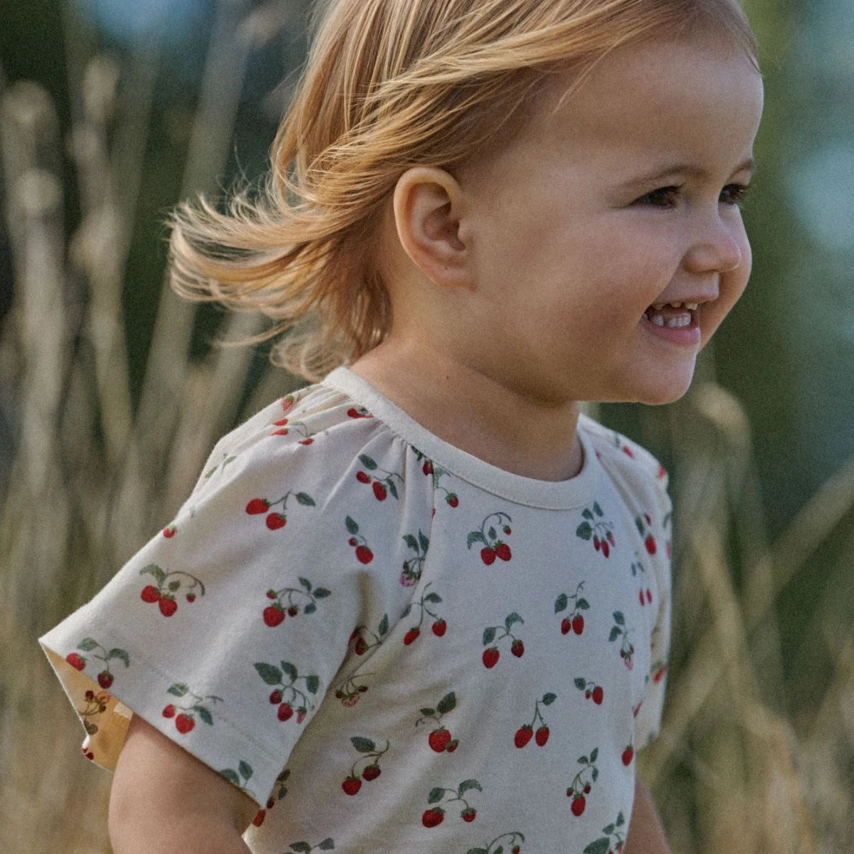 Faye Tee Strawberry Blush Print