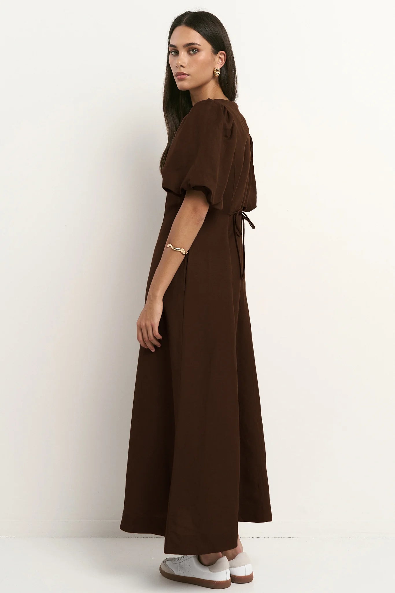 Indulgent Chocolate Puff Sleeve Relaxed Midi Dress