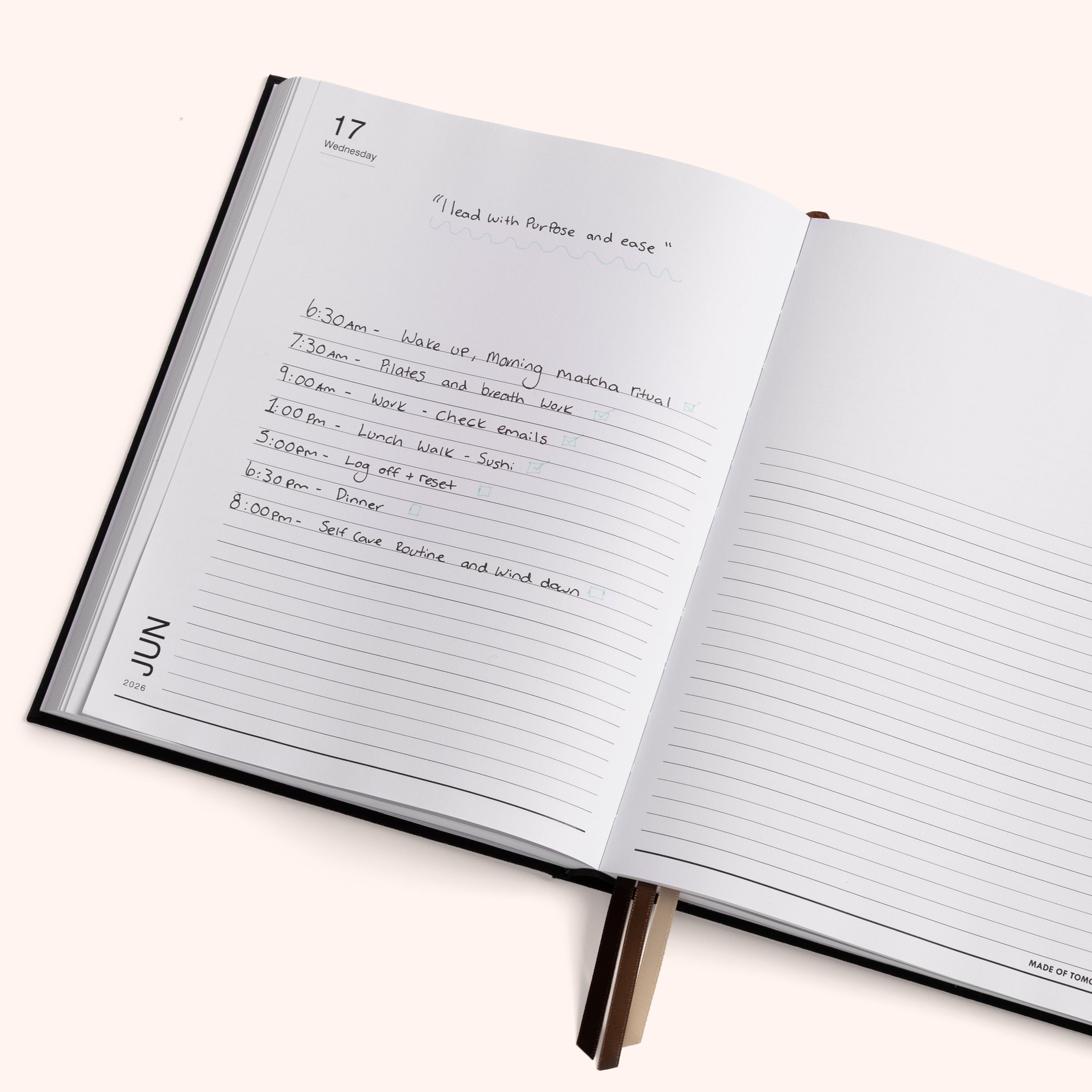 2026 Grand Daily Diary - Classic - Cream