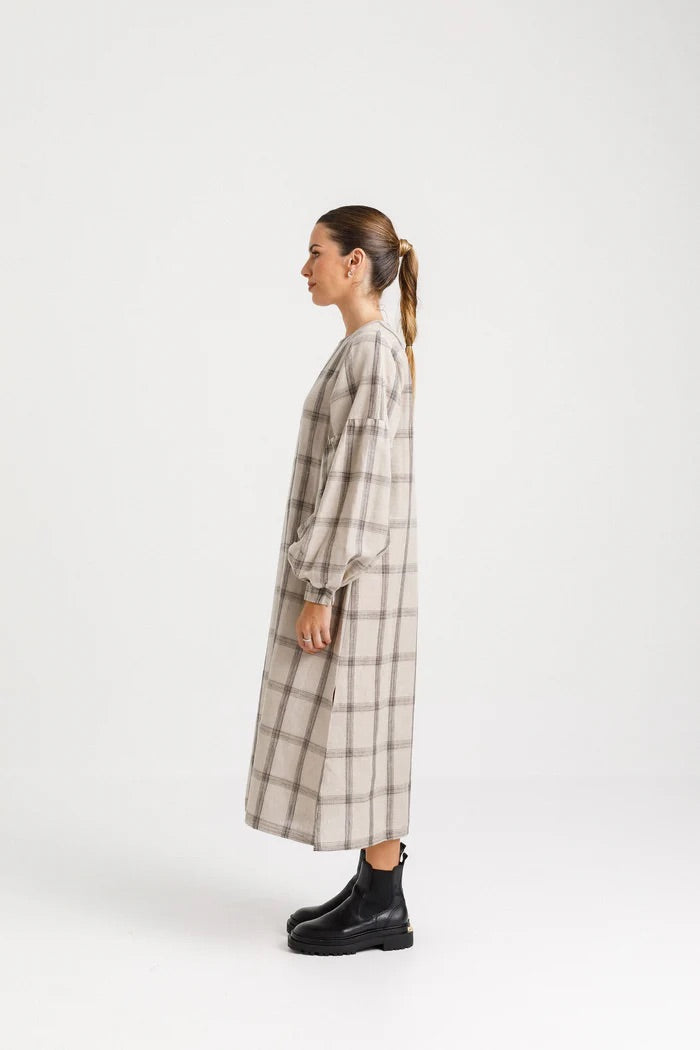 Billowing Dress - Oat Plaid