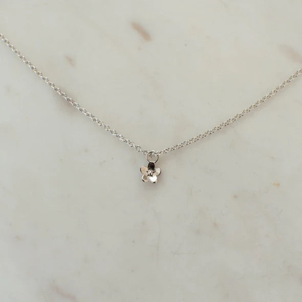 DAISY DAY NECKLACE