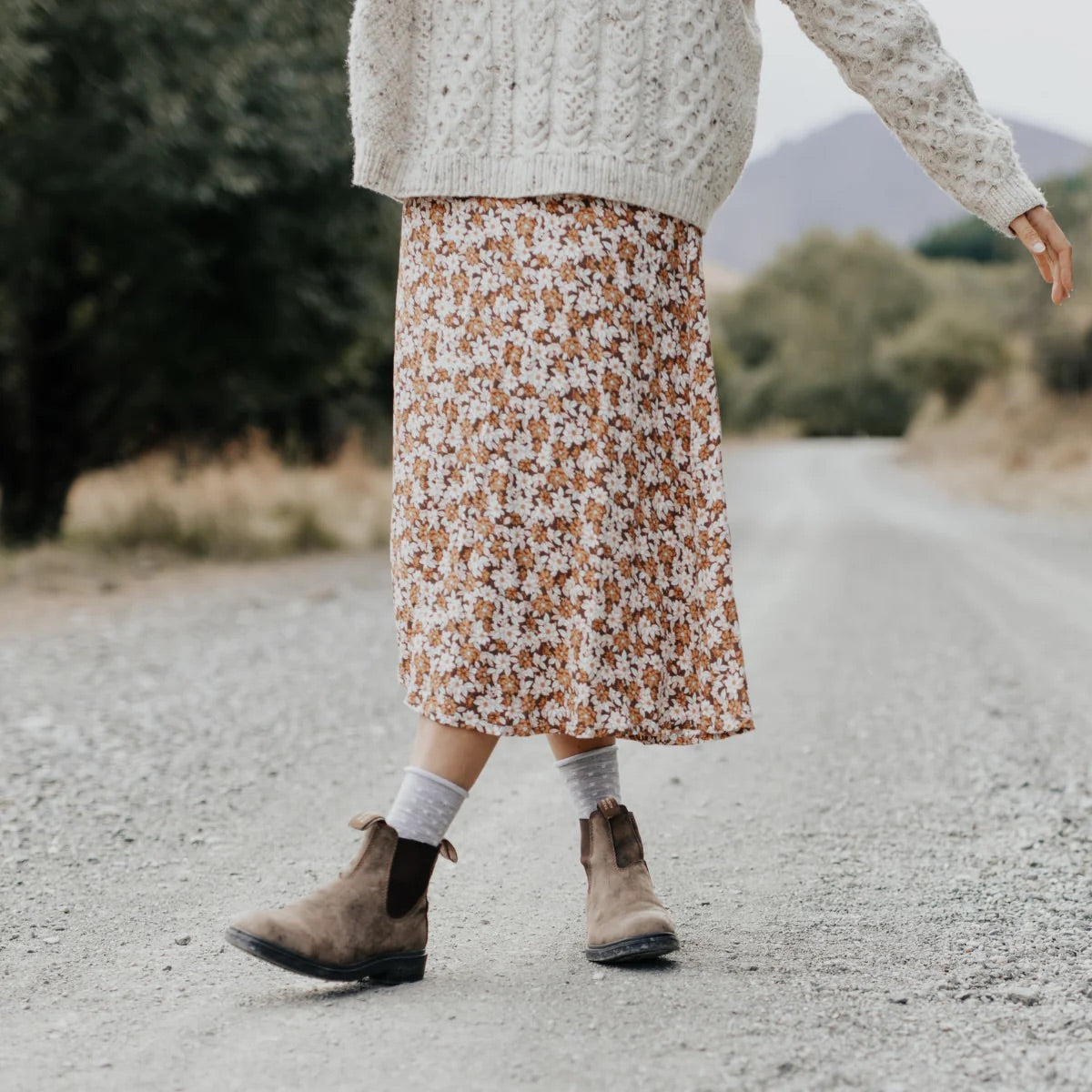 Merino Wool Roll Top Crew Socks | WOMAN | Powder