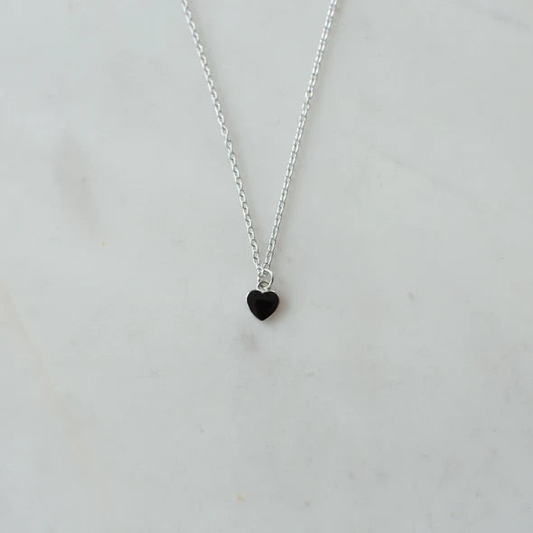 LITTLE LOVE NECKLACE