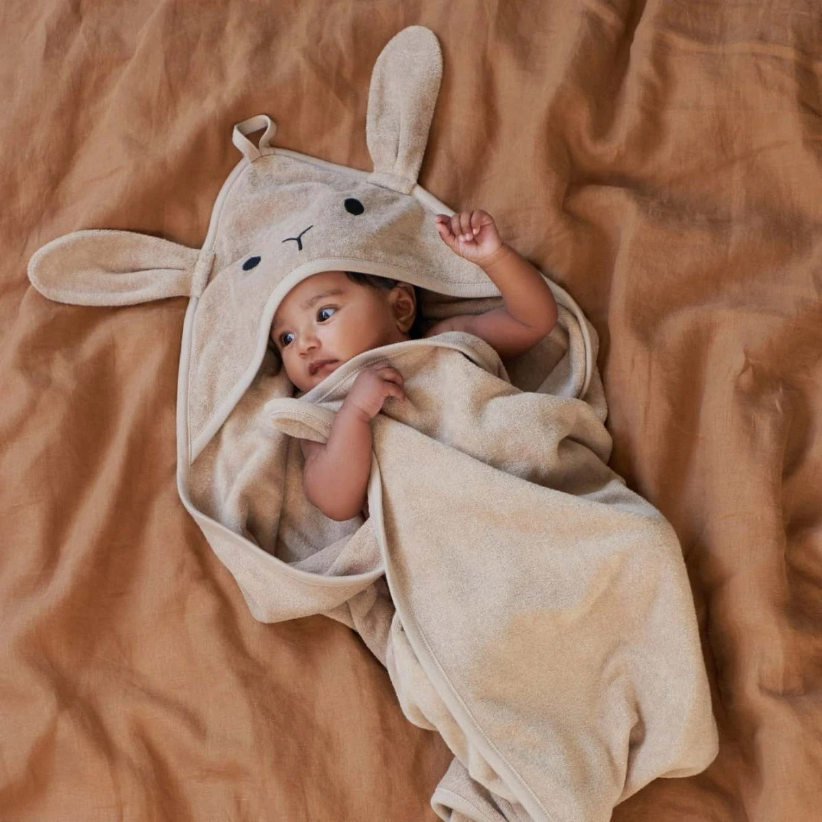 Bunny hooded towel