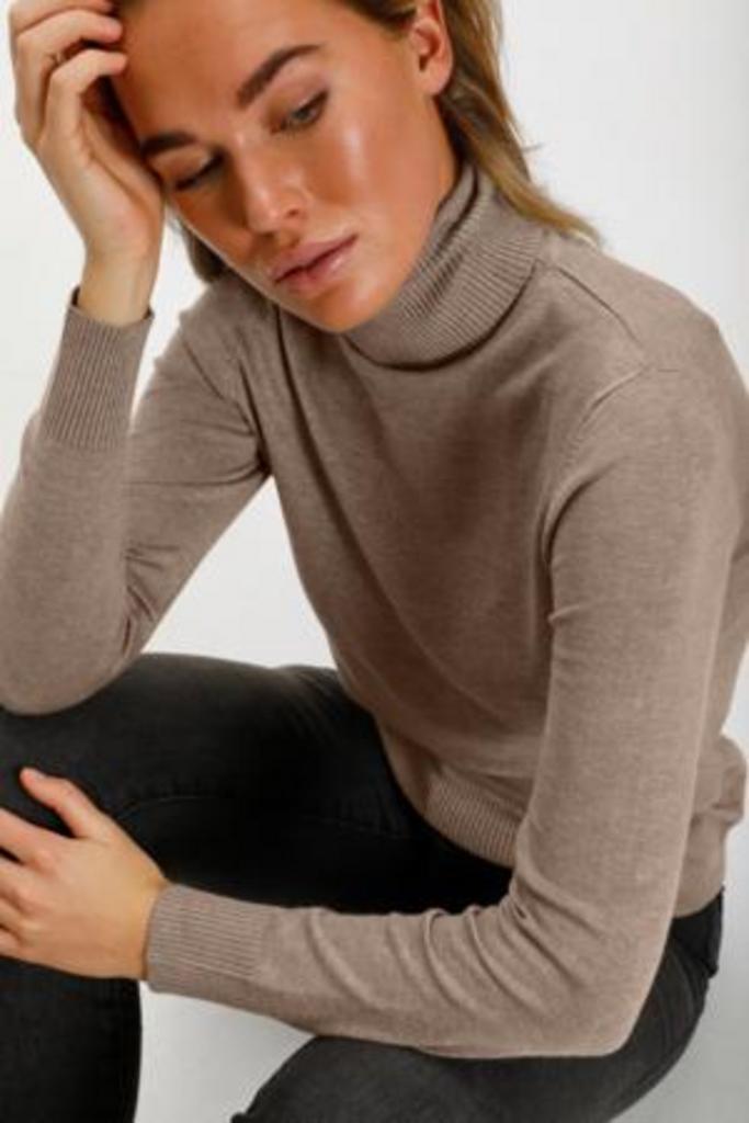 Mila Rollneck knit - Natural