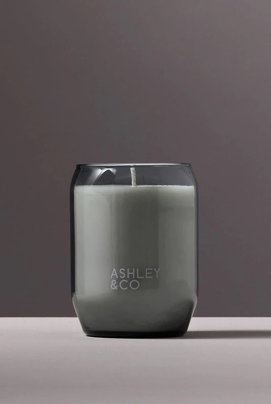Natural blend candle Tui & Kahili